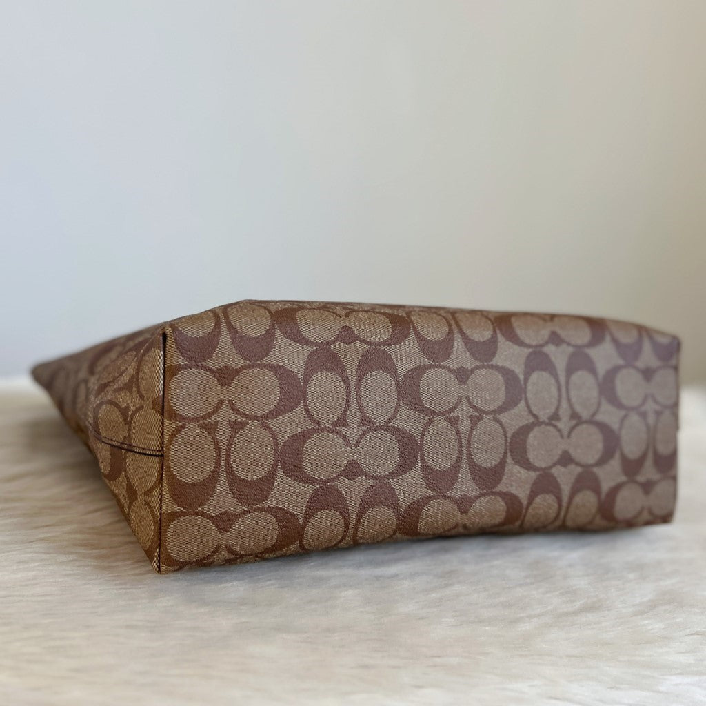 Coach Caramel Leather Monogram Front Logo Carryall Shoulder Bag Excellent