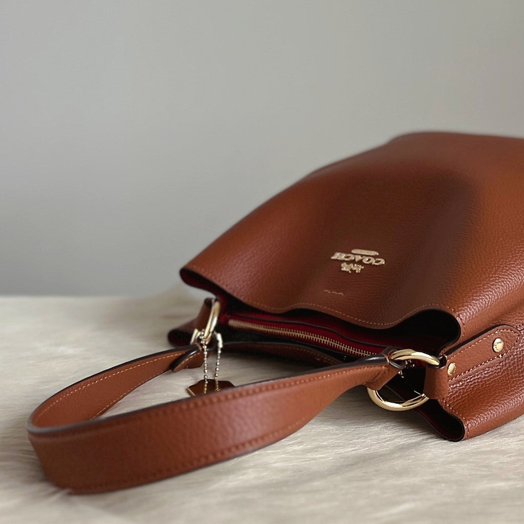 Coach Caramel Leather Triple Compartment Bucket Shoulder Bag Like New