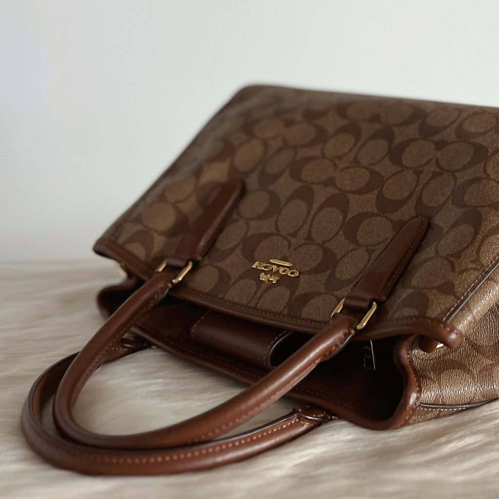 Coach Caramel Leather Monogram Triple Compartment 2 Way Shoulder Bag Excellent