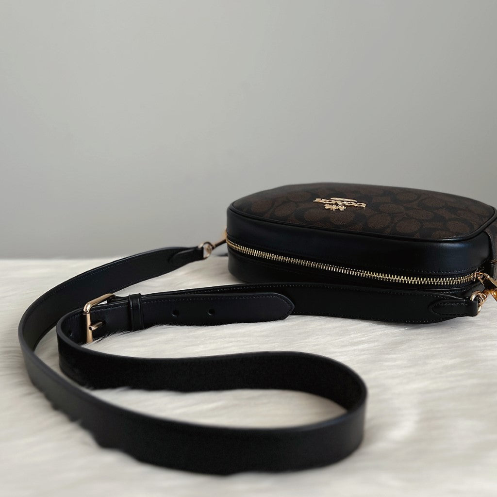 Coach Black Leather Monogram Front Logo Camera Crossbody Shoulder Bag Like New