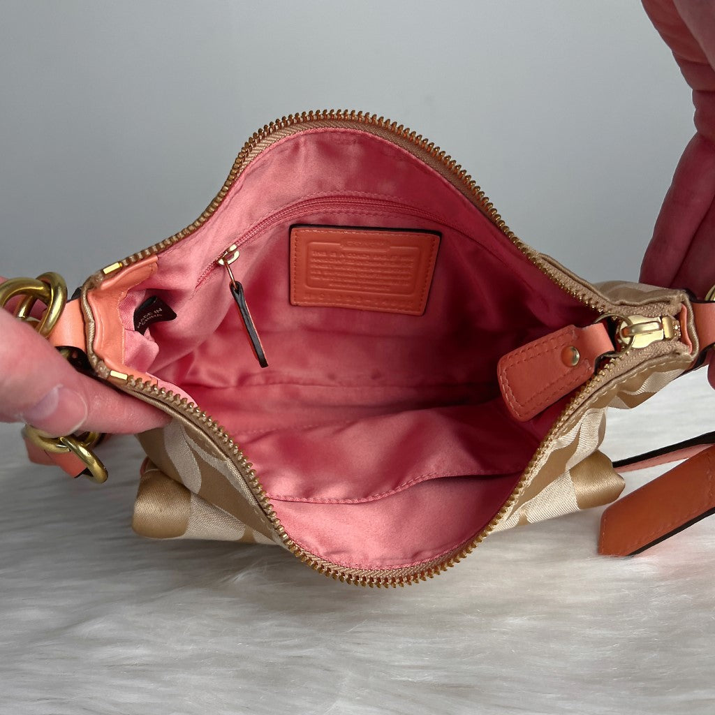 Coach Peach Leather Monogram Buckle Detail Crossbody Shoulder Bag Excellent