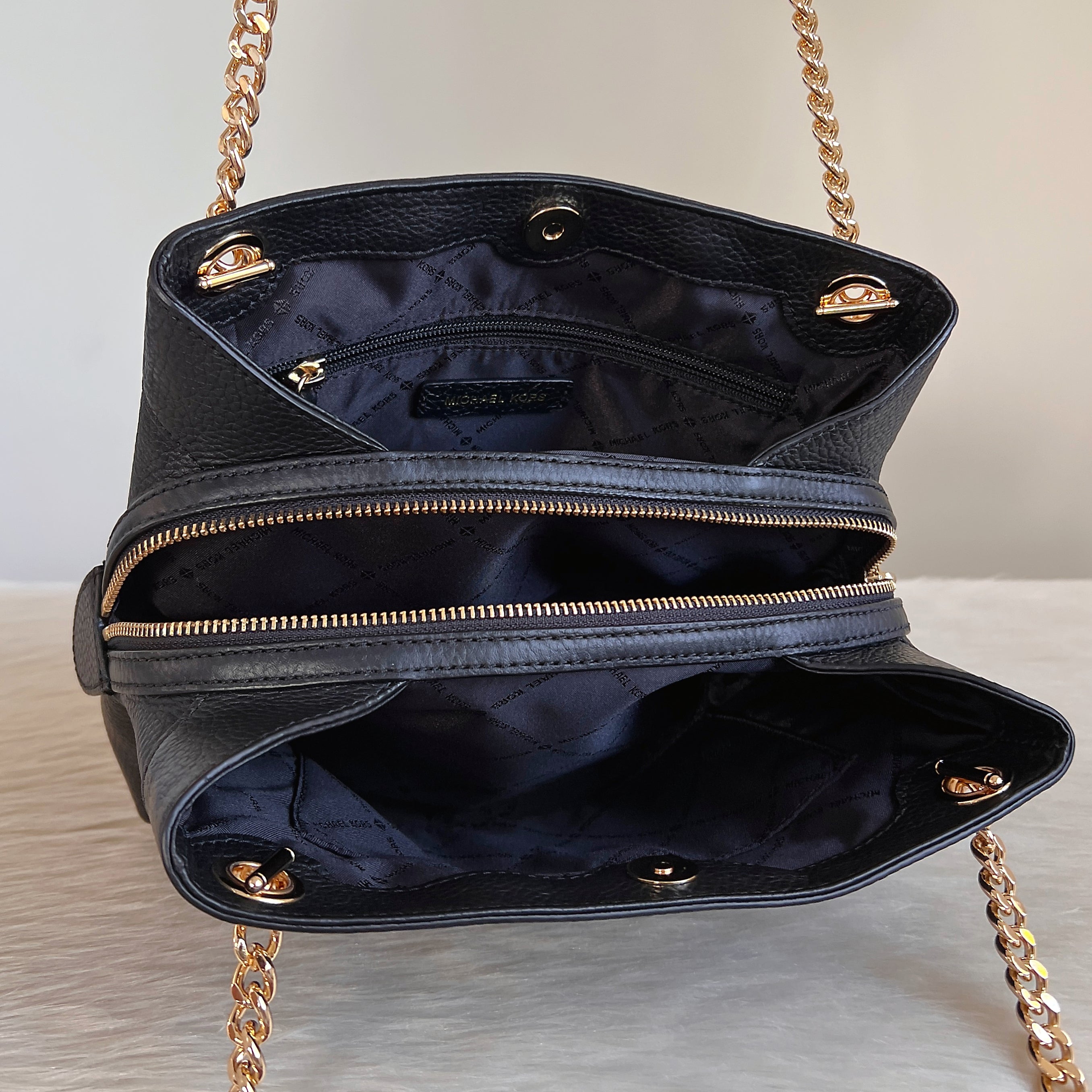 Michael Kors Black Leather Chain Detail Triple Compartment Shoulder Bag Excellent