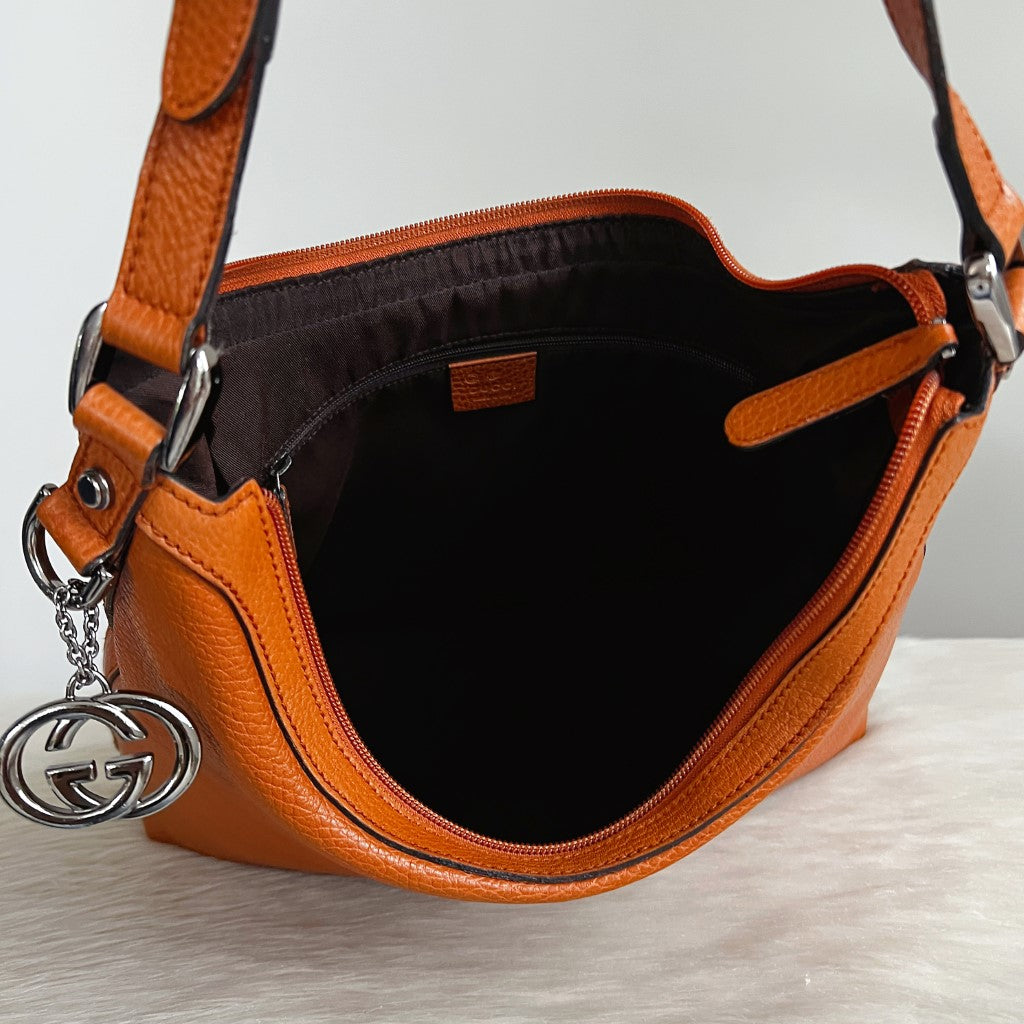 Gucci Caramel Leather Double G Charm Slouchy Shoulder Bag