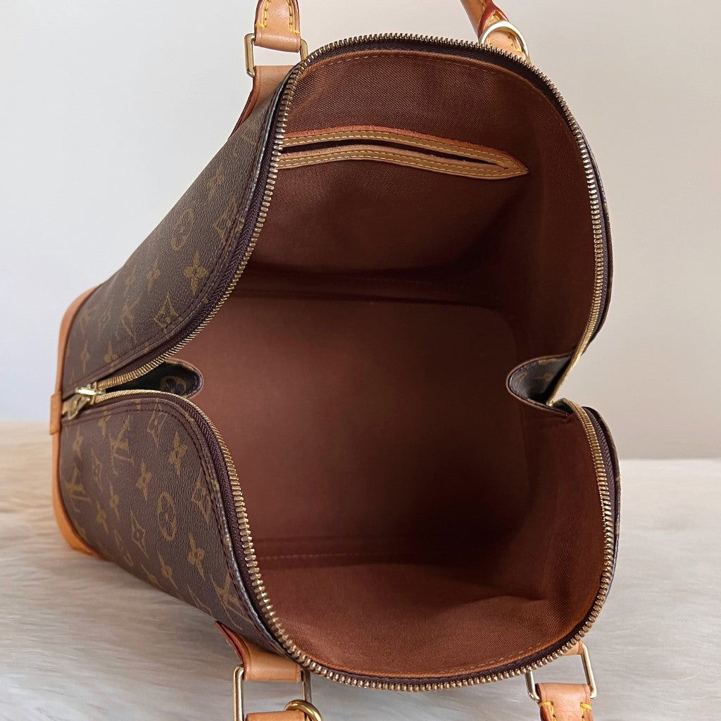 Louis Vuitton Signature Monogram Alma Tote + Lock & Key