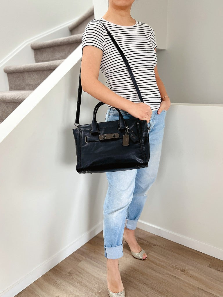 Coach Navy Leather Double Turn Lock Detail 2 Way Shoulder Bag Like New