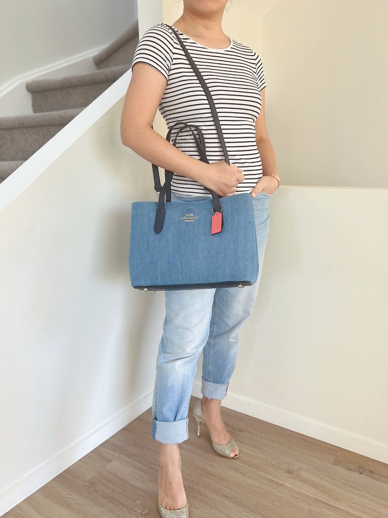 Coach Navy Leather Denim Triple Compartment 2 Way Shoulder Bag Like New