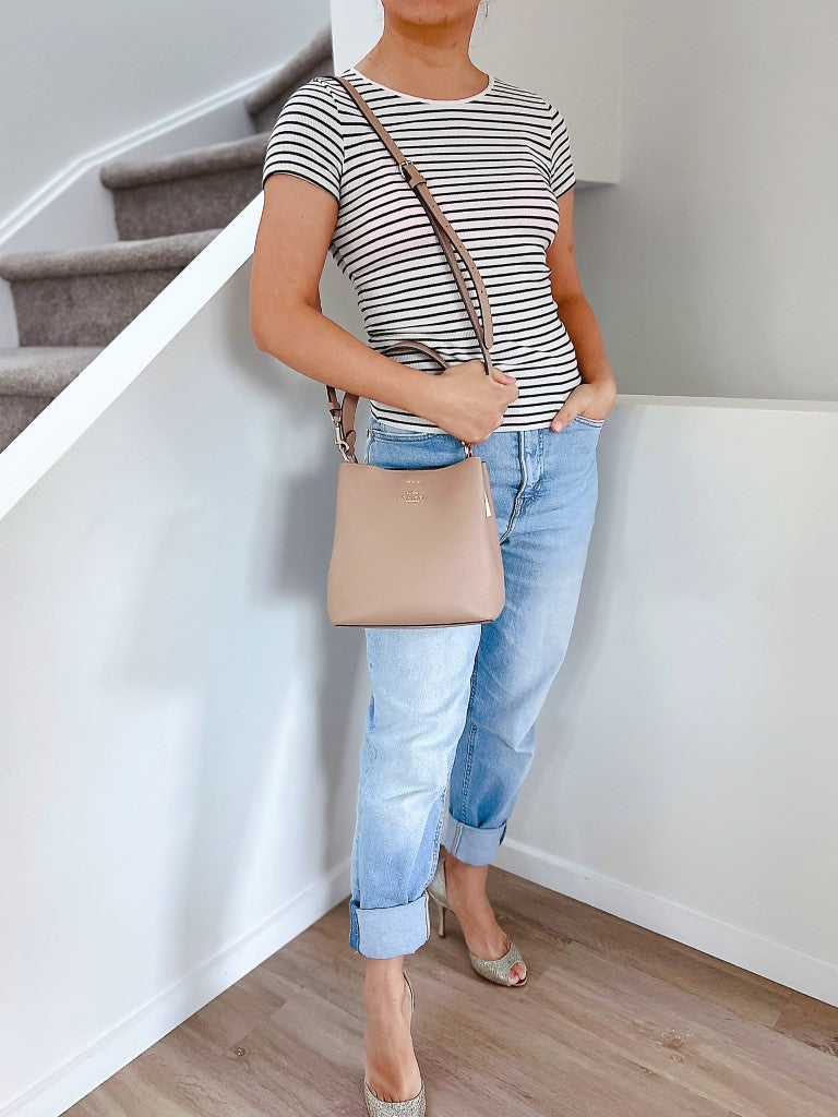 Coach Beige Leather Triple Compartment Bucket 2 Way Shoulder Bag Like New