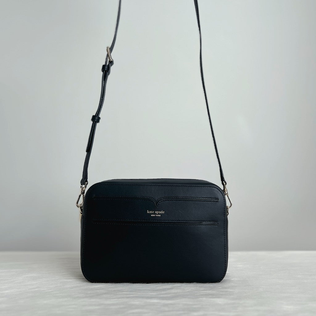 Kate Spade Black Leather Front Logo Crossbody Shoulder Bag Like New