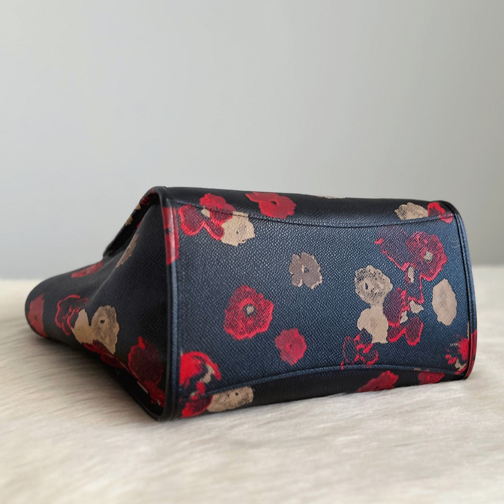 Coach Black Leather Floral Pattern 2 Way Shoulder Bag Excellent