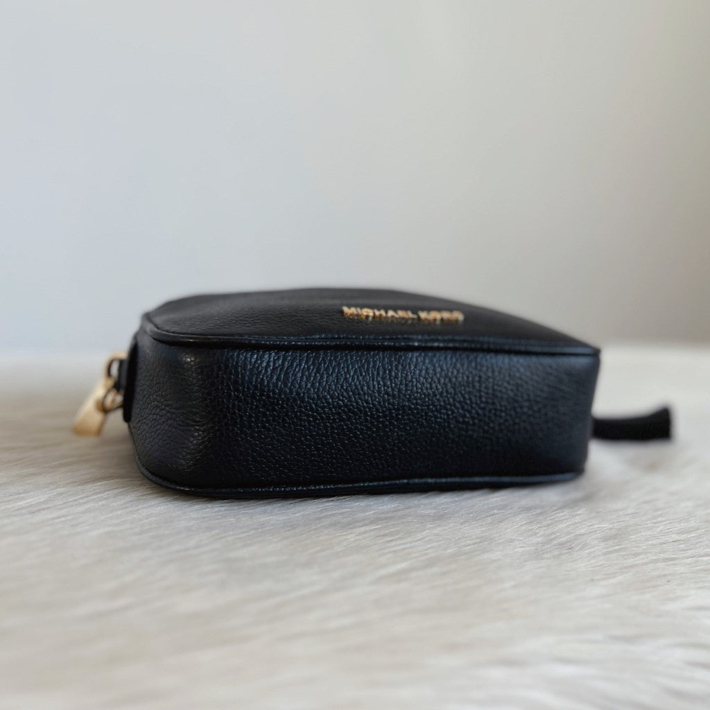 Michael Kors Black Leather Tassel Charm Detail Mini Crossbody Shoulder Bag Excellent