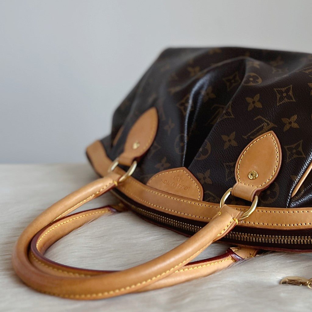 Louis Vuitton Signature Monogram Tivoli PM Shoulder Bag Excellent