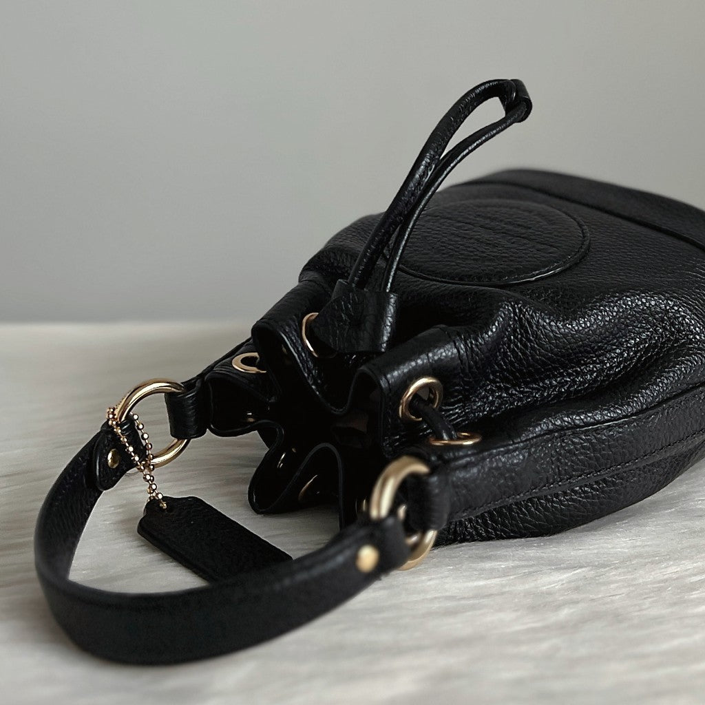 Coach Black Leather Drawstring Bucket Small 2 Way Shoulder Bag Like New