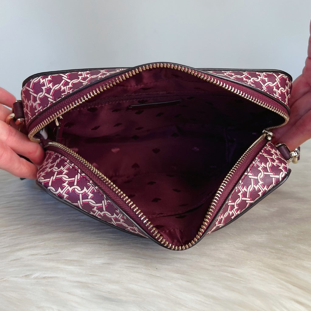 Kate Spade Burgundy Leather Pattered Front Logo Crossbody Shoulder Bag Like New