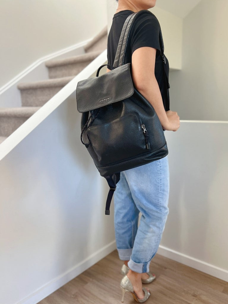 Coach Black Leather Front Zip Compartment Drawstring Large Backpack Excellent