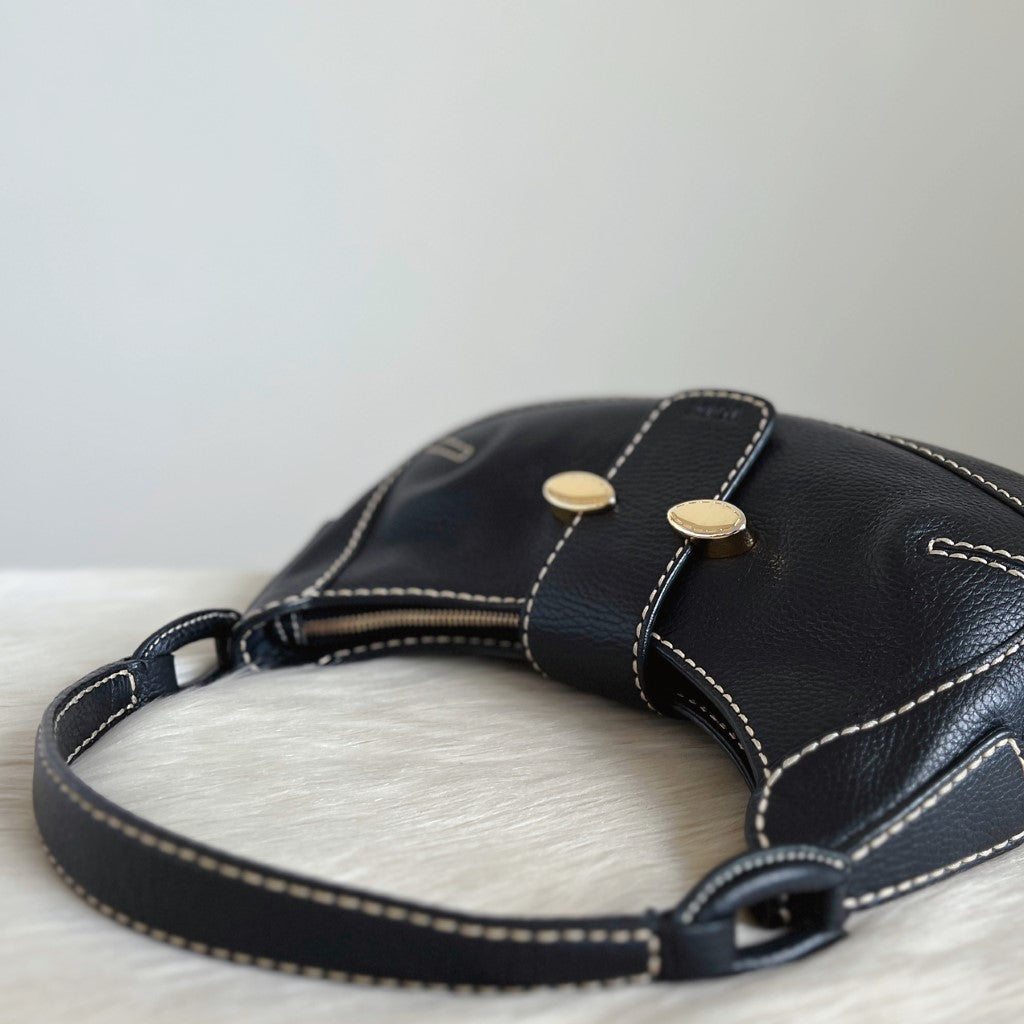 Tod's Black Leather Front Detail Half Moon Shoulder Bag Excellent