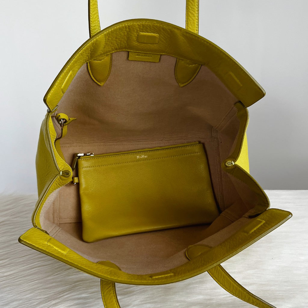 Max Mara Lime Leather Career Shoulder Bag + Pouch Excellent