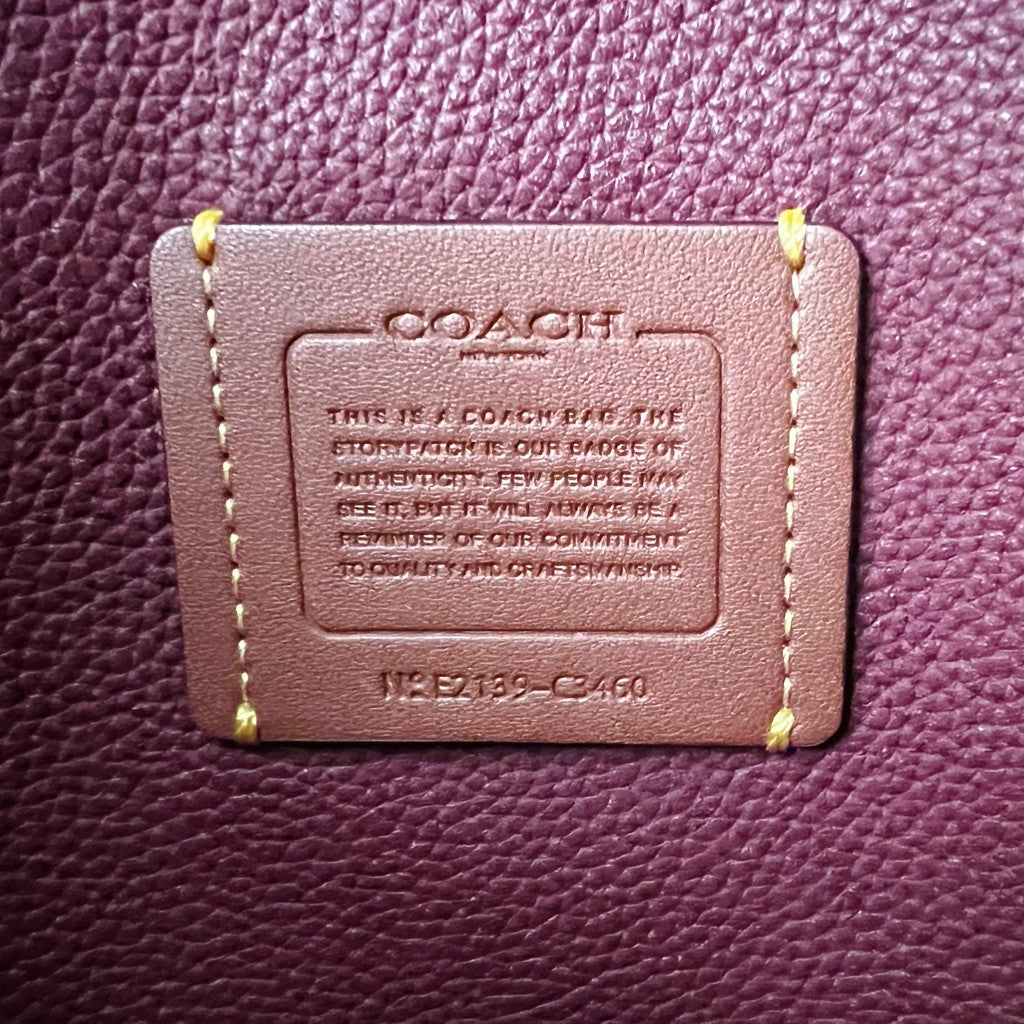 Coach Fuchsia Leather Triple Compartment Career 2 Way Shoulder Bag Like New
