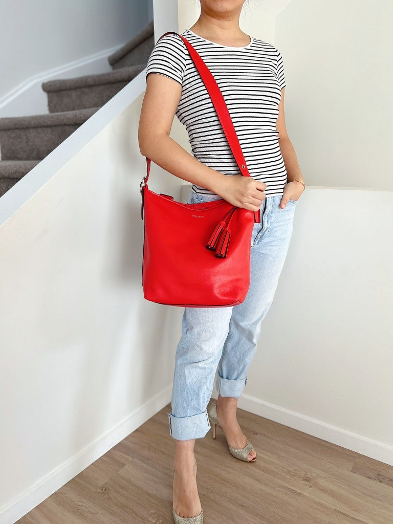 Coach Red Leather Slouchy Bucket Crossbody Shoulder Bag Excellent