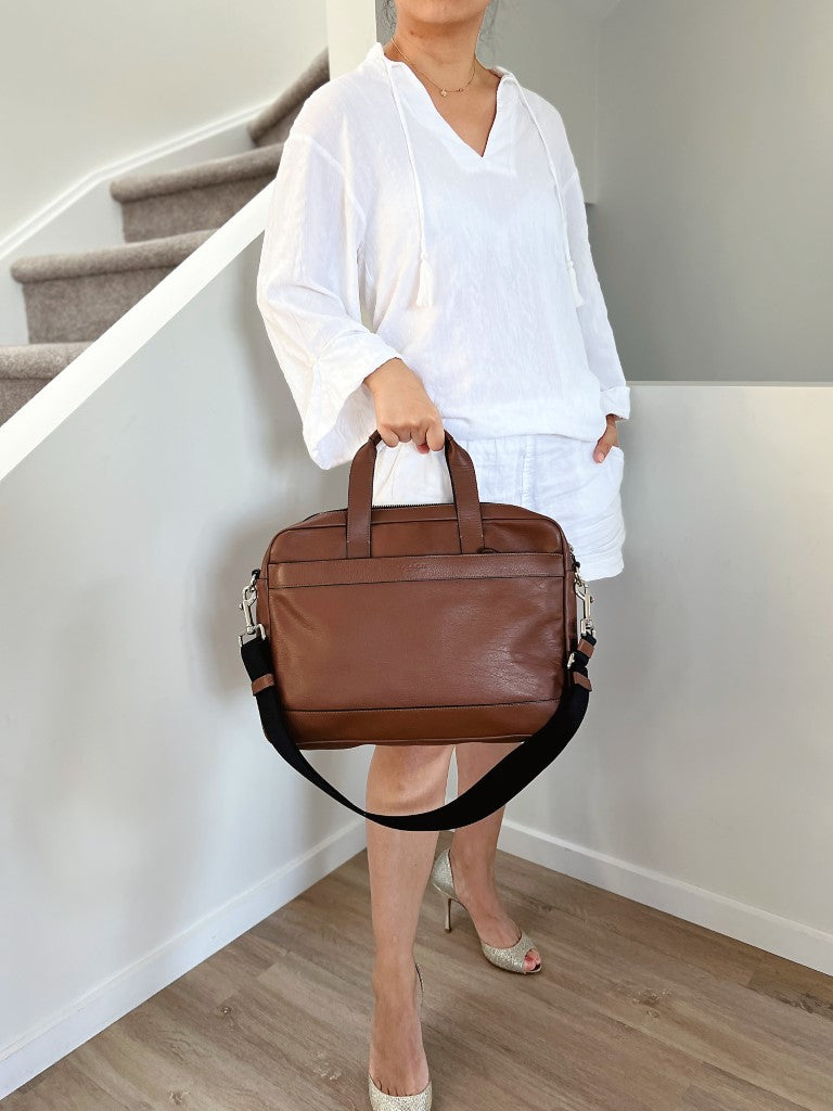 Coach Caramel Leather Business Unisex 2 Way Crossbody Bag Excellent