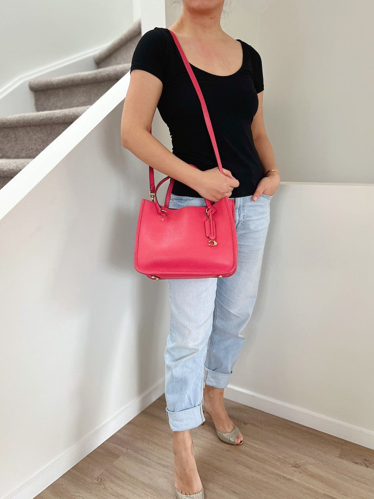 Coach Fuchsia Leather Triple Compartment Career 2 Way Shoulder Bag Like New