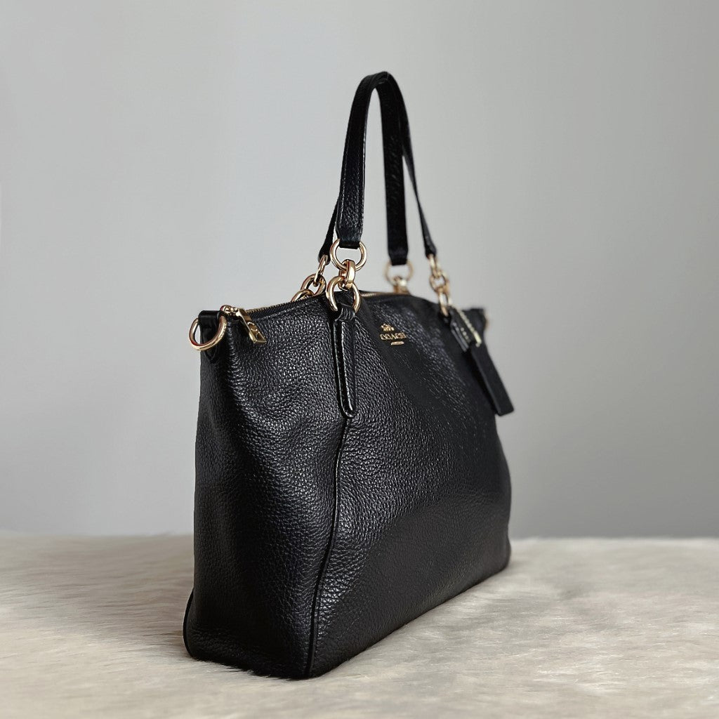 Coach Black Leather Chain Detail 2 Way Shoulder Bag Excellent