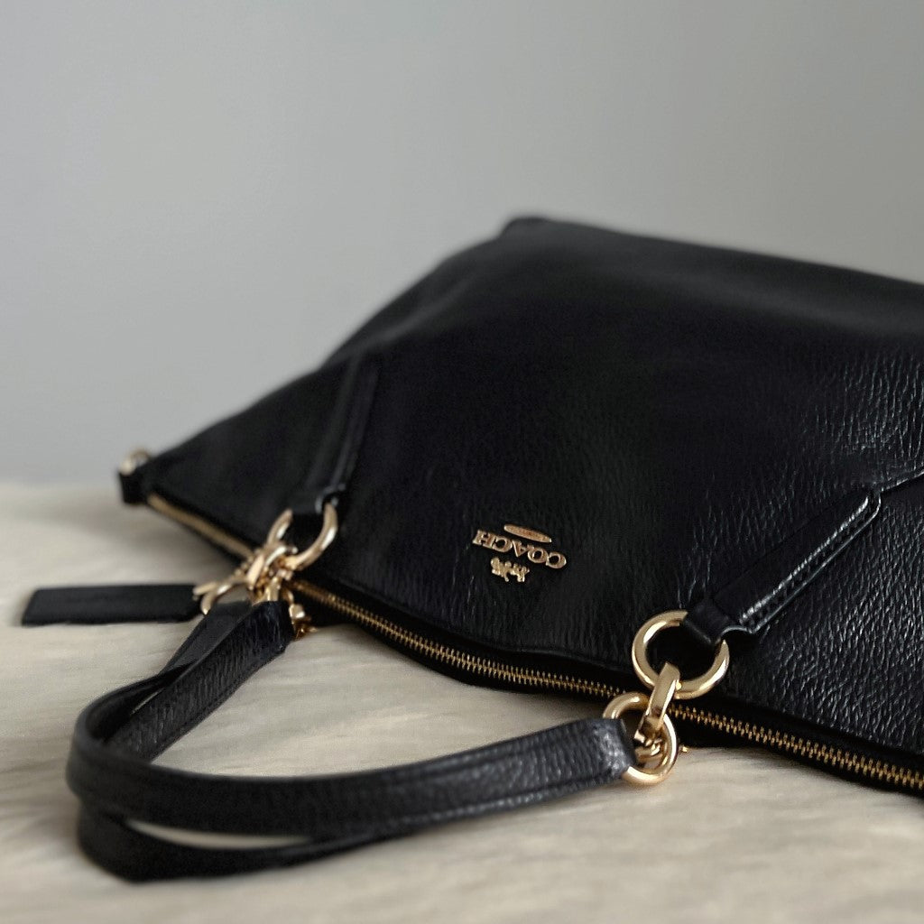 Coach Black Leather Chain Detail 2 Way Shoulder Bag Excellent