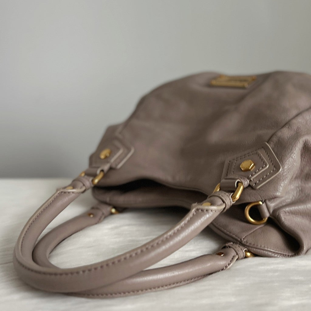 Marc Jacobs Taupe Leather Logo Detail 2 Way Shoulder Bag Like New