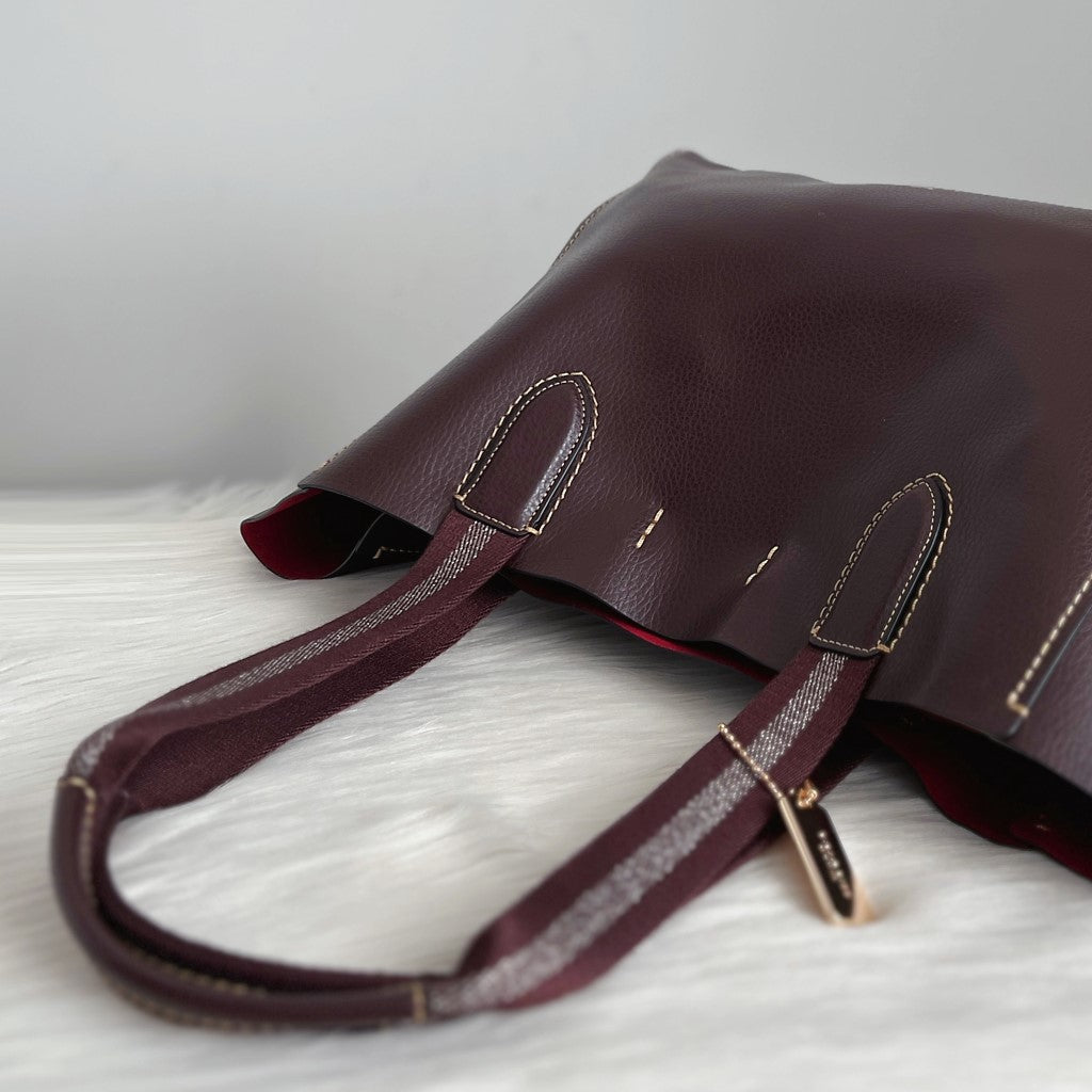 Coach Chocolate Leather Front Logo Large Shoulder Bag Like New