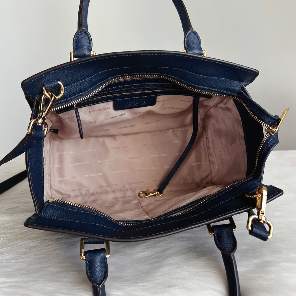 Michael Kors Navy Leather Front Logo 2 Way Shoulder Bag Excellent