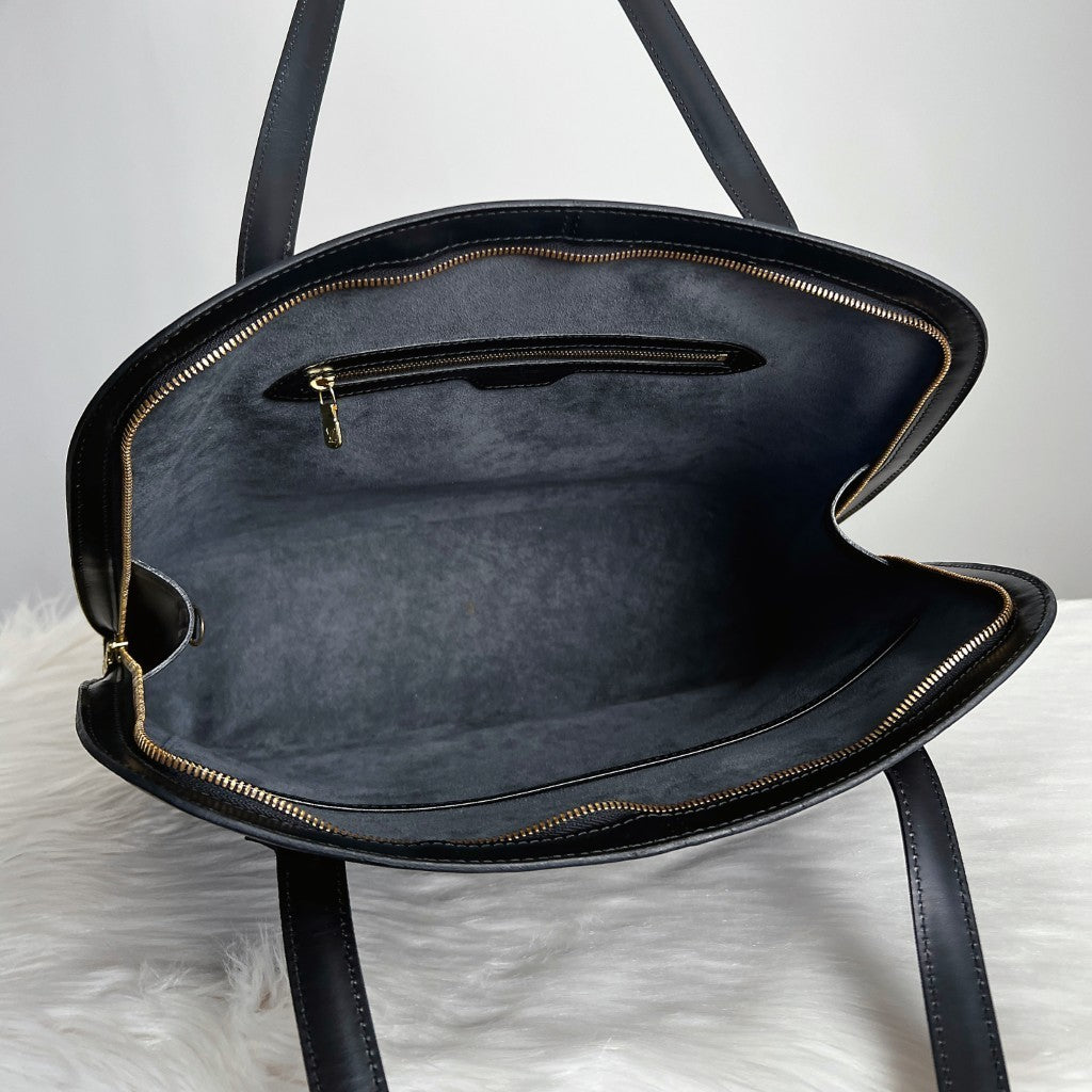 Louis Vuitton Black Epi Leather Lussac Large Shoulder Bag