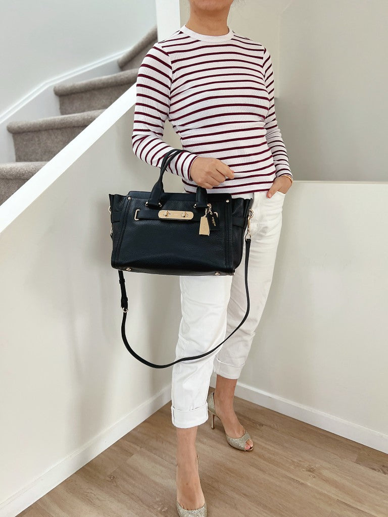 Coach Black Pebble Leather Double Turn Lock Detail 2 Way Shoulder Bag Like New