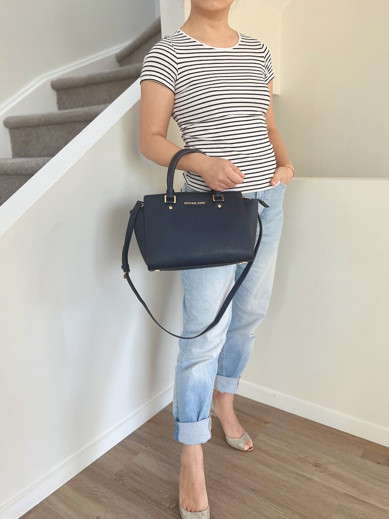 Michael Kors Navy Leather Front Logo 2 Way Shoulder Bag Excellent