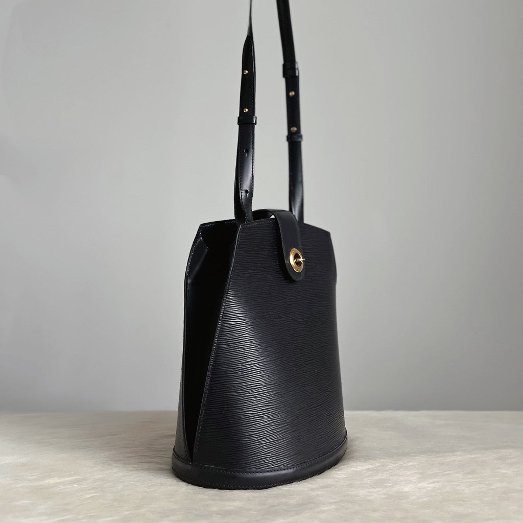 Louis Vuitton Black Epi Leather Cluny Shoulder Bag Excellent