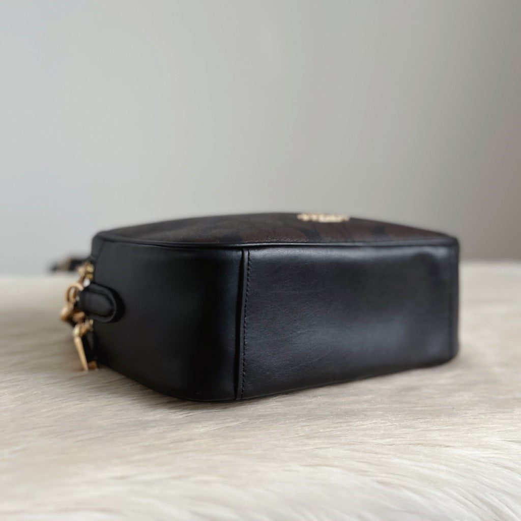 Coach Black Leather Monogram Double Compartment Crossbody Shoulder Bag Like New