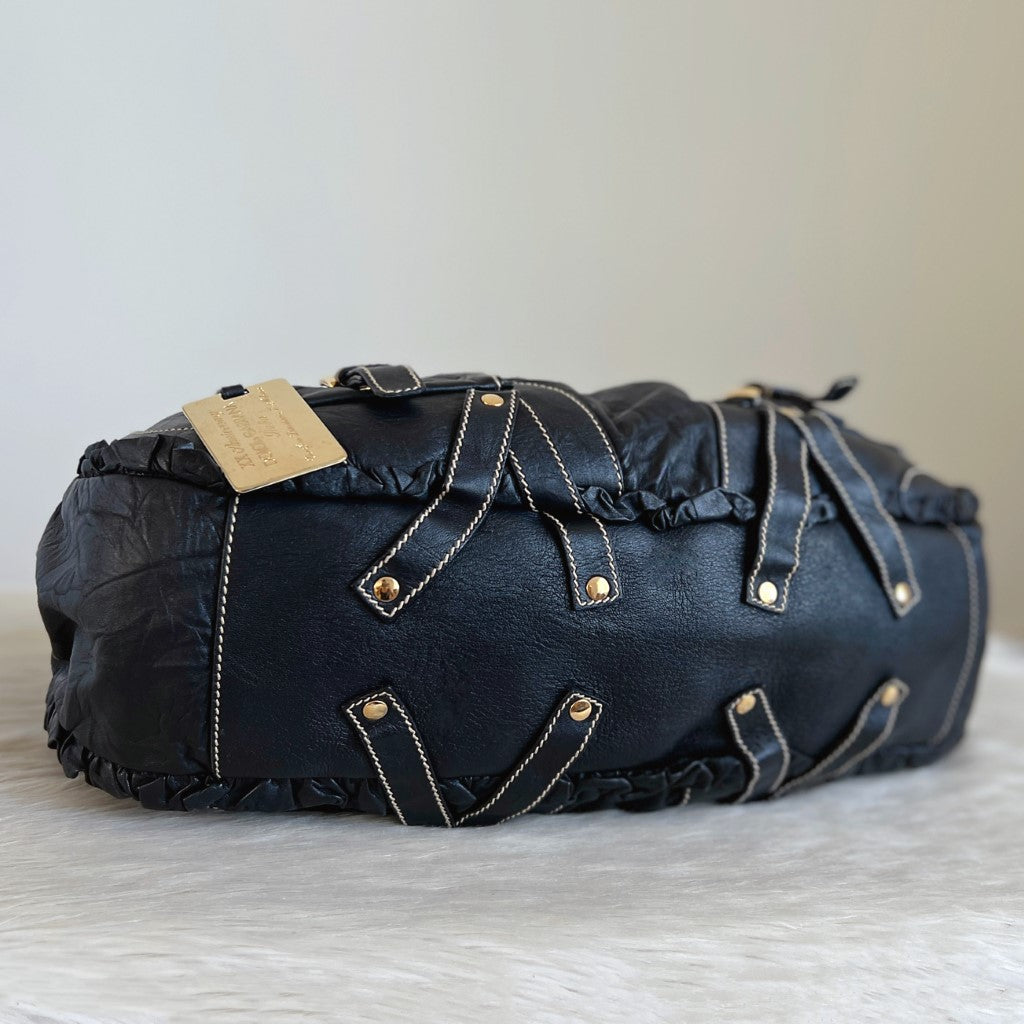 Dolce & Gabbana D&G Black Leather Front Detail Shoulder Bag Excellent