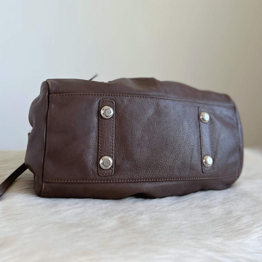 Marc Jacobs Taupe Leather Classic Q 2 Way Shoulder Bag