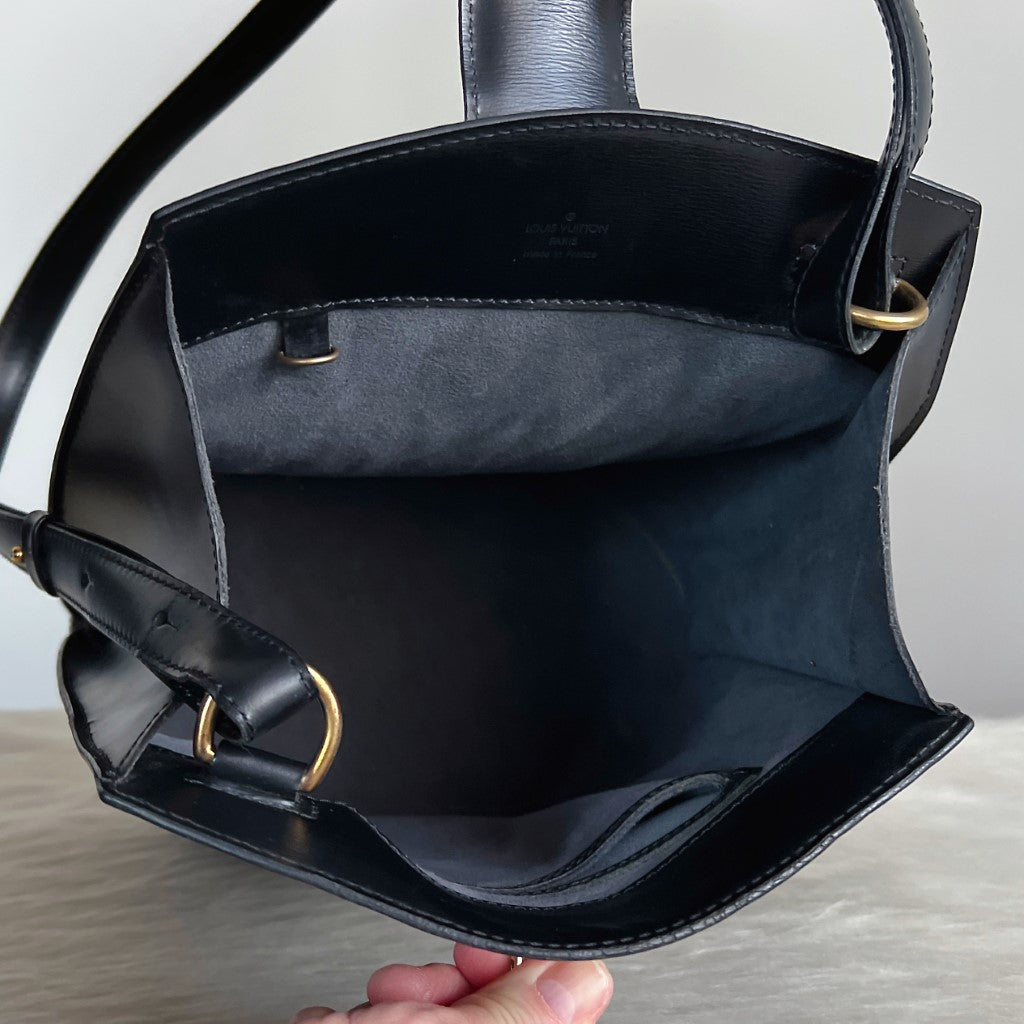 Louis Vuitton Black Epi Leather Cluny Shoulder Bag Excellent