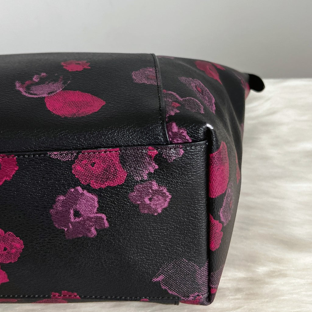 Coach Black Leather Floral Pattern Chain Carryall Detail Shoulder Bag
