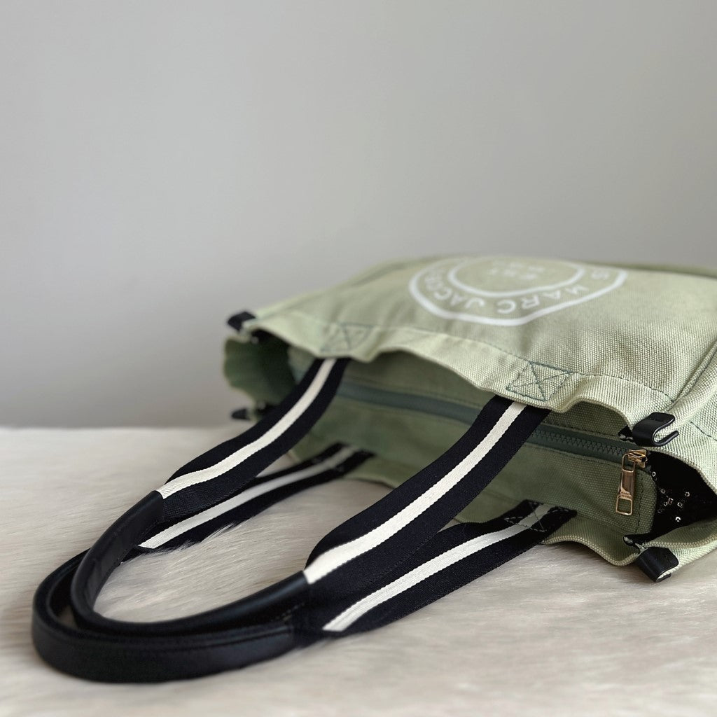 Marc Jacobs Mint Canvas Front Pattern Carryall Shoulder Bag