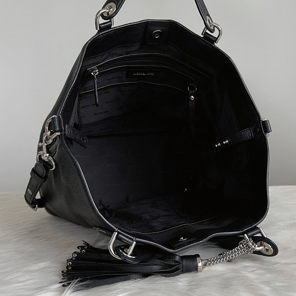 Michael Kors Black Leather Tassel Charm Large 2 Way Shoulder Bag Like New