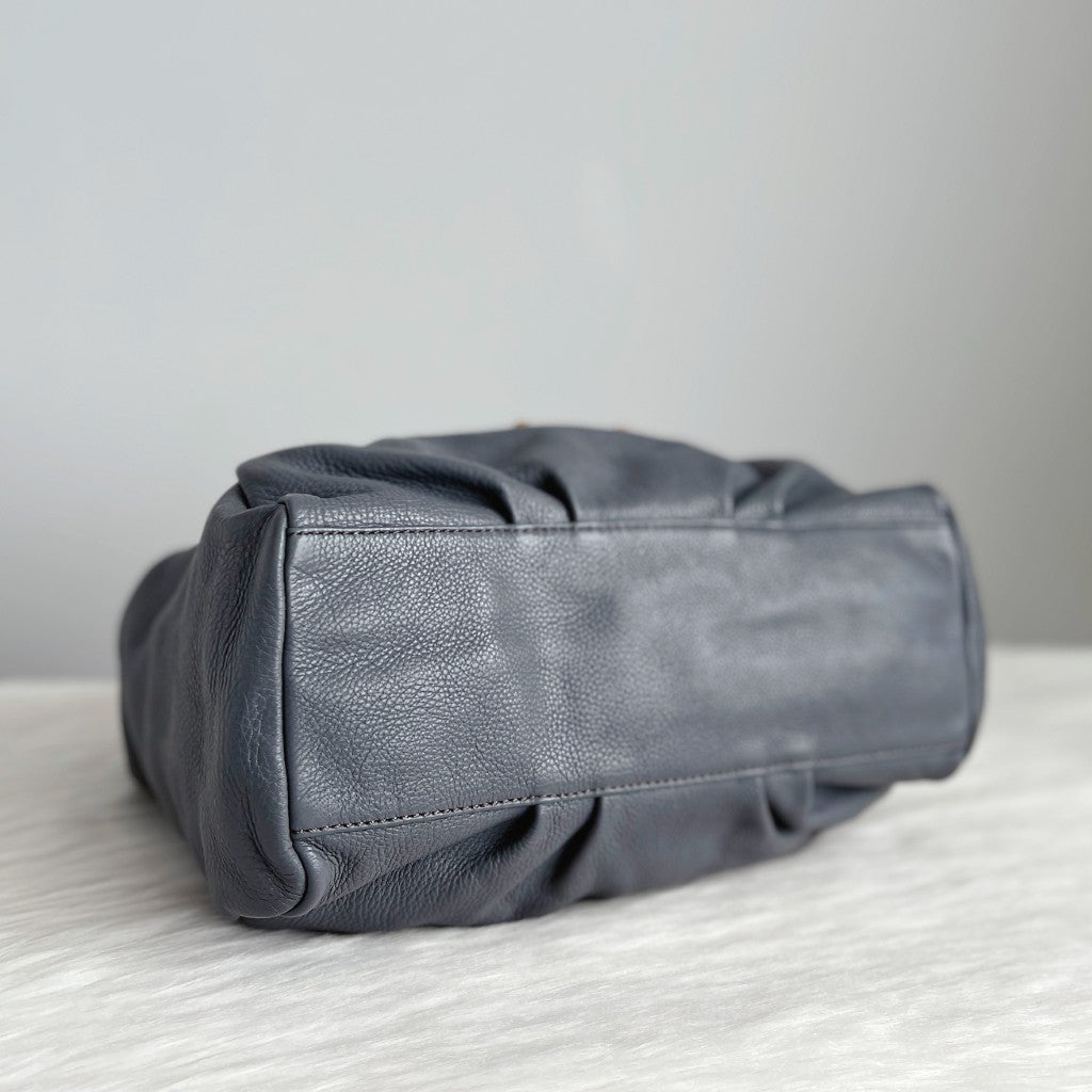 Marc Jacobs Grey Leather Logo Detail 2 Way Shoulder Bag Excellent