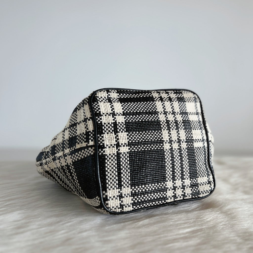 Kate Spade Check Pattern Front Bow Holiday Small Tote Bag Like New
