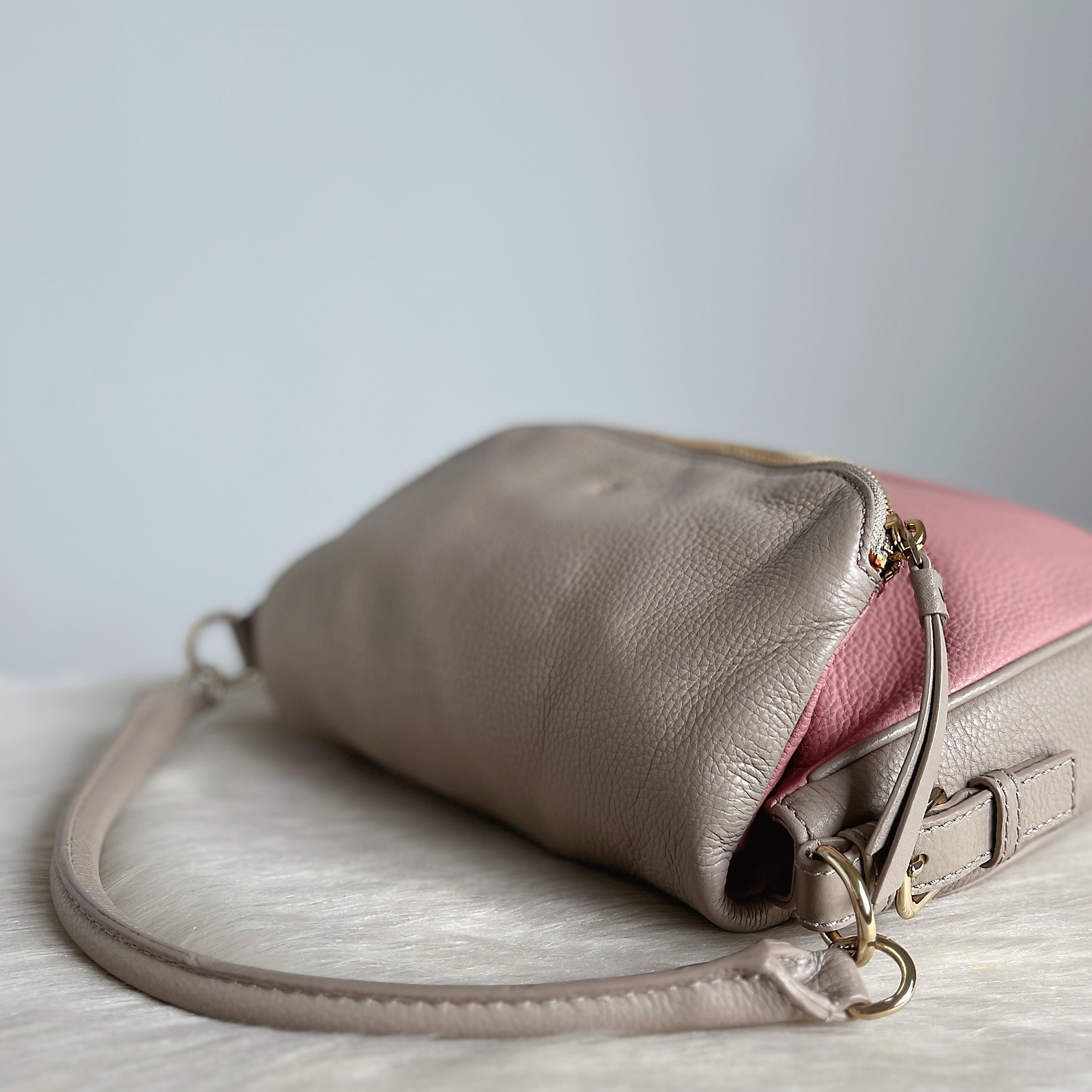 Kate Spade Two Tone Leather Zipped Flap 2 Way Shoulder Bag Excellent