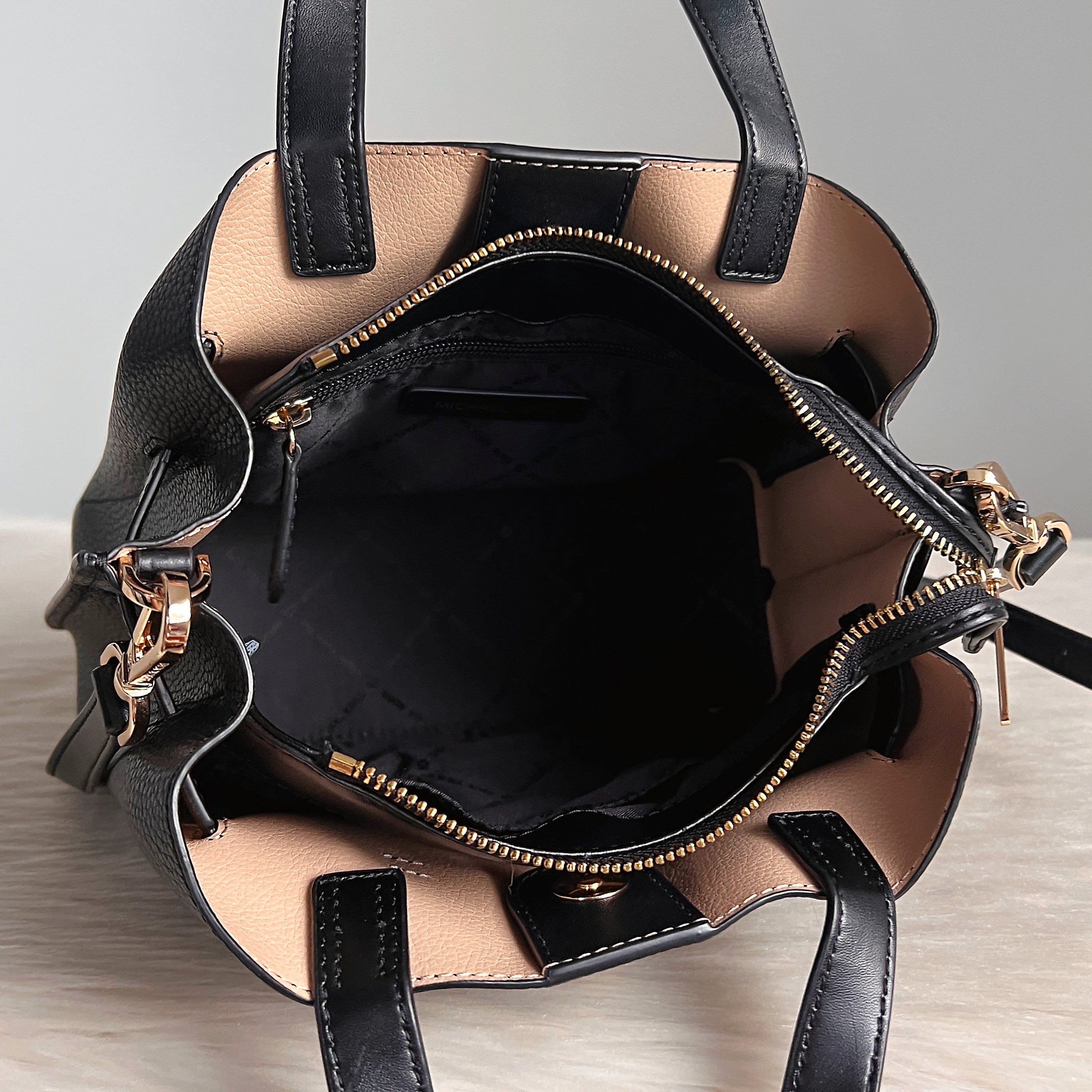 Michael Kors Black Leather Front Logo Triple Compartment 2 Way Shoulder Bag Like New