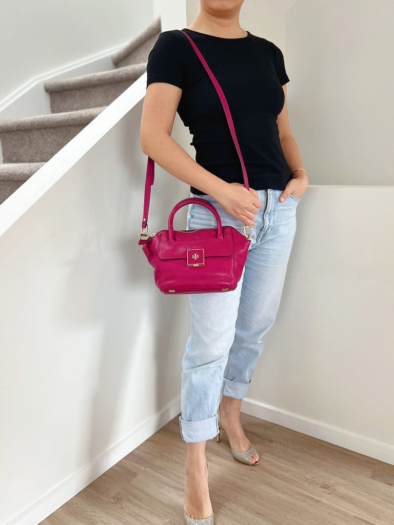 Tory Burch Fuchsia Leather Front Logo 2 Way Shoulder Bag Like New