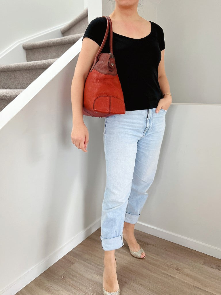 Tod's Two Tone Leather Classic Front Logo Shoulder Bag Excellent