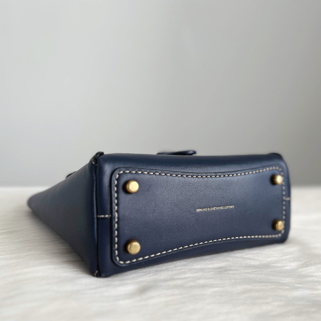 Coach Navy Leather Buckle Flap 2 Way Shoulder Bag Excellent