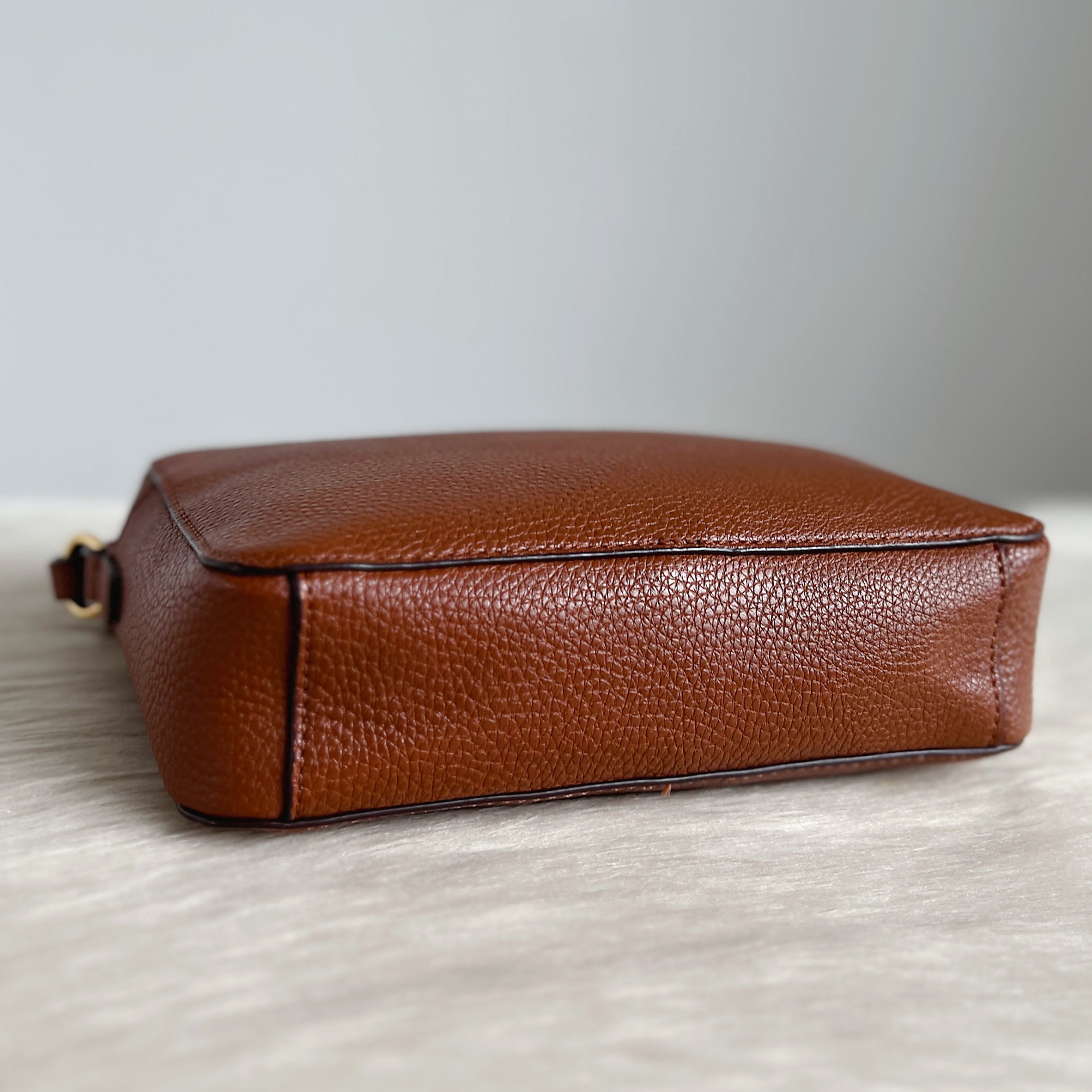 Ralph Lauren Caramel Leather Front Logo Crossbody Shoulder Bag
