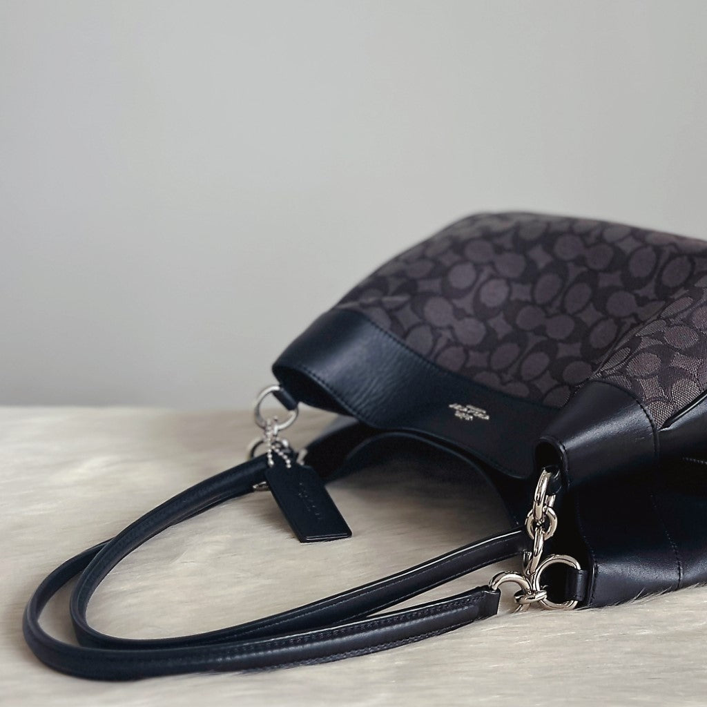 Coach Black Leather Monogram Triple Compartment Shoulder Bag Like New