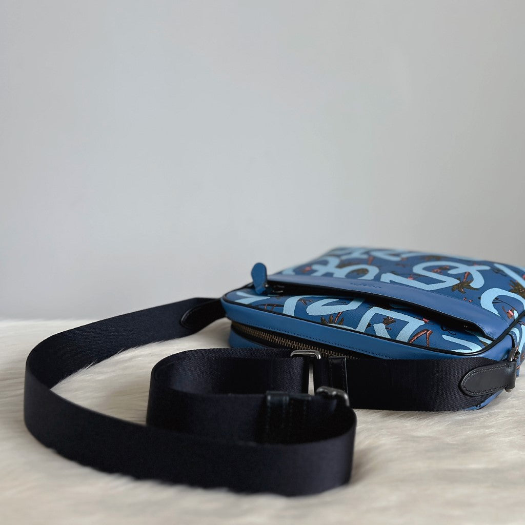 Coach Blue Leather Holiday Messenger Unisex Crossbody Shoulder Bag Like New